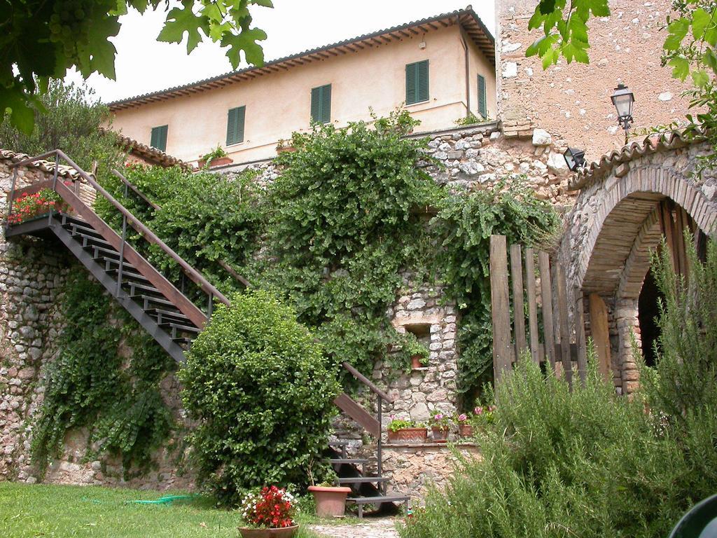 Agriturismo I Mandorli تريفي المظهر الخارجي الصورة